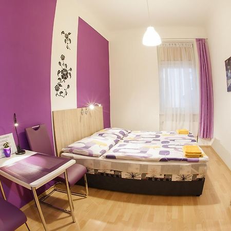 Apartmany - Penzion Smetanka Чеське Будєйовіце Екстер'єр фото