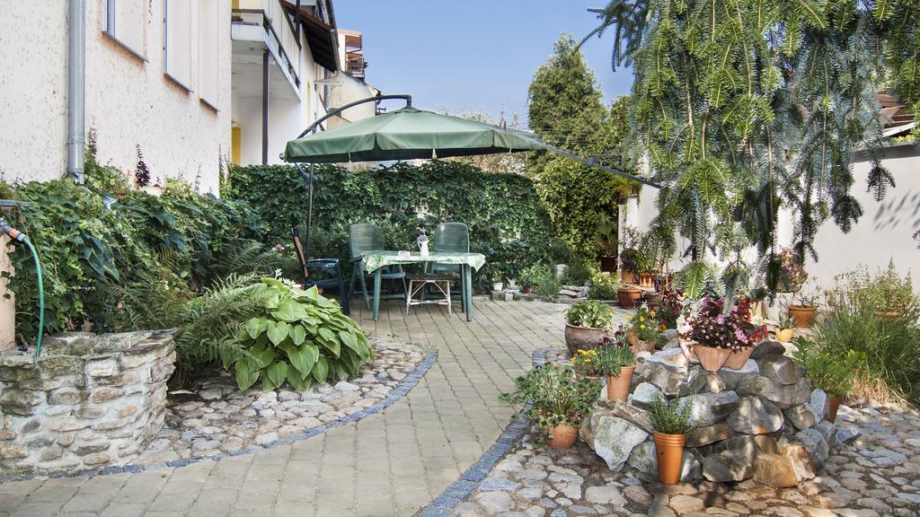 Apartmany - Penzion Smetanka Чеське Будєйовіце Екстер'єр фото